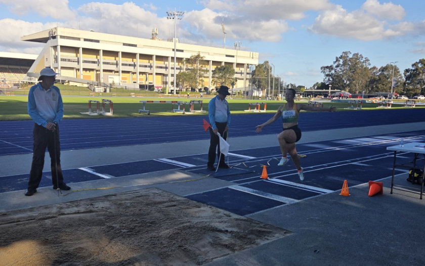 Maddy Simmons competing